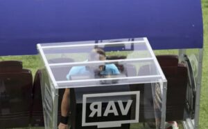VAR
