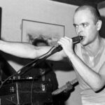 Luca Prodan, Sumo y una noche que todavía me camina al lado