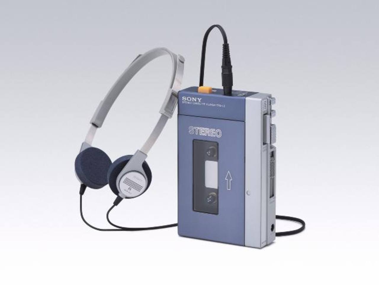 Efemérides 1° de julio | Presentan el walkman