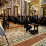Milei participó del Tedeum por el Día de la Independencia en la Catedral Metropolitana de Buenos Aires.