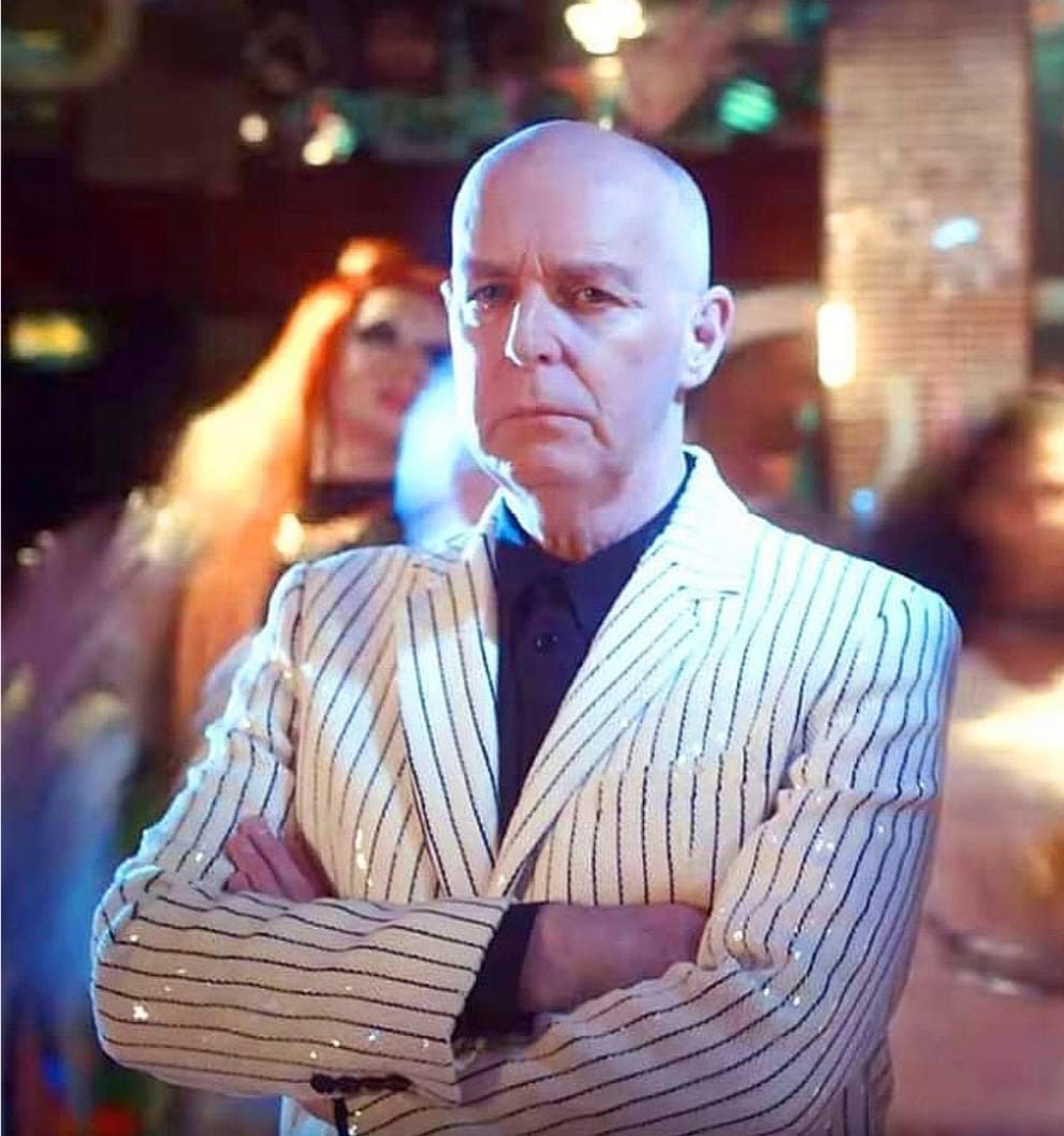 Neil Tennant, 72 años de elegancia en clave pop