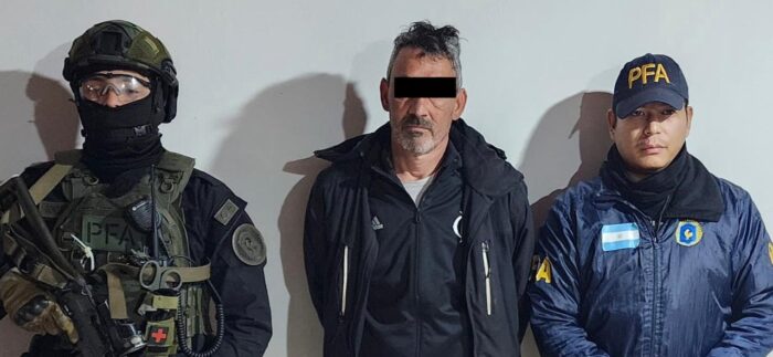 La Policía Federal detuvo a «Bebote Álvarez», histórico jefe de la barra de Independiente
