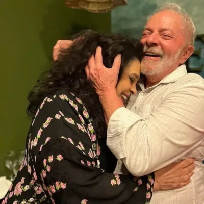 780545033-gal-costa-lula