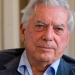 Efemérides 7 de octubre | Mario Vargas Llosa recibe el Premio Nobel de Literatura