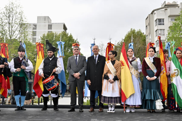 Se inauguró la nueva Plaza España